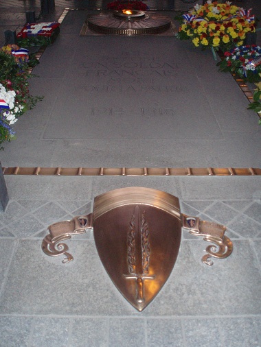 Unknown Soldier tomb