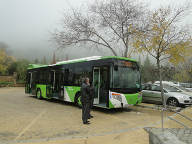 Bus to Medina Azahara