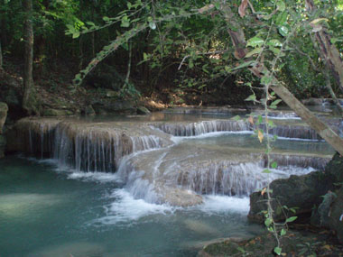Primera cascada de Erawan
