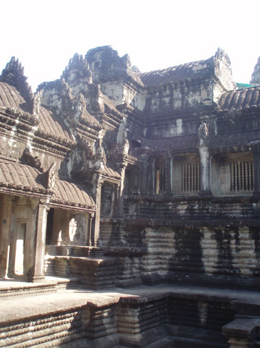 Dentro de Ang Kor Wat
