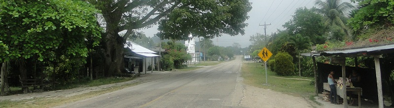 Carretera a Tikal