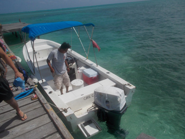 Boat for snorkel tour