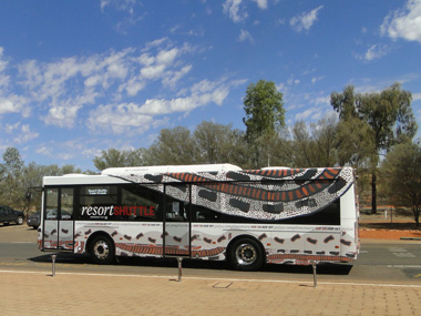 El Shuttle Bus del Ayer's Rock Resort