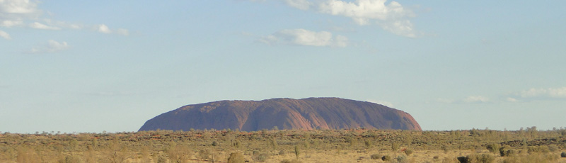 Vista de Uluru desde el mirador