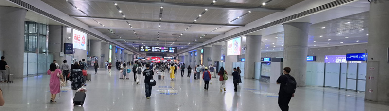 Chengdu train station