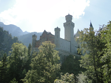 Front view of Neuschwanstein Castle