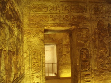 Interior del templo de Ramsés II