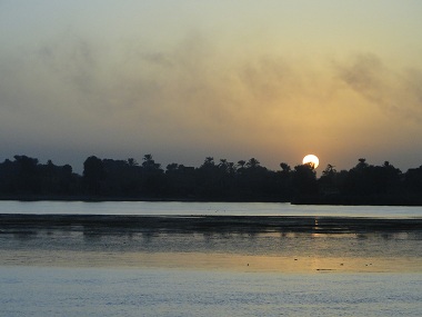 Puesta de sol desde el Nilo