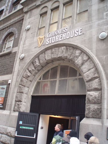 Guinness storehouse's entrance