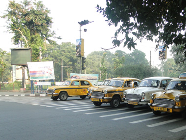 Taxis tpicos de Calcuta