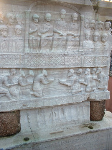 Pedestal of obelisk of Thutmosis III