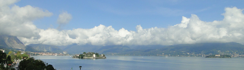 Vista matutina del Lago Maggiore