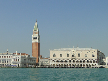 Vista de Venecia desde el mar