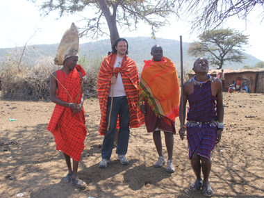 Starting Maasai dance