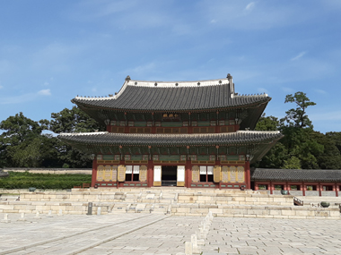 Changdeokgung Palace