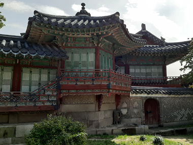 Changdeokgung Palace