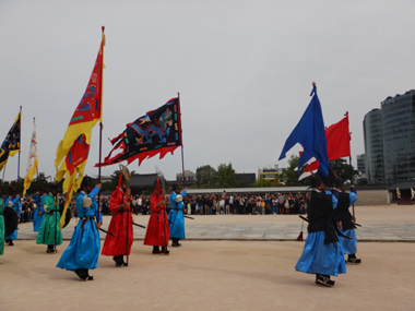 Guard Changing ceremony at Gyeongbokgung Palace