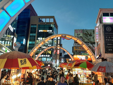 BIFF market in Busan