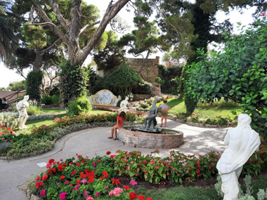 Augustus gardens