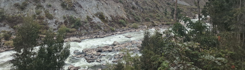 Paisaje desde el tren a Machu Picchu