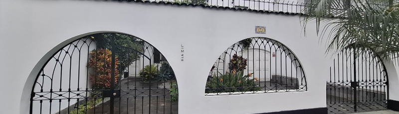 Entrada al Hotel Lima 18