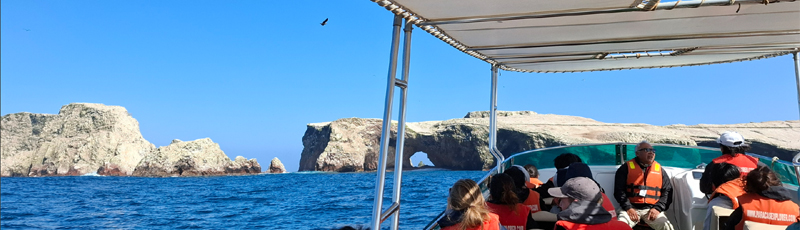 Llegando a Isla Ballestas