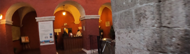 Entrada al Monasterio de Santa Catalina