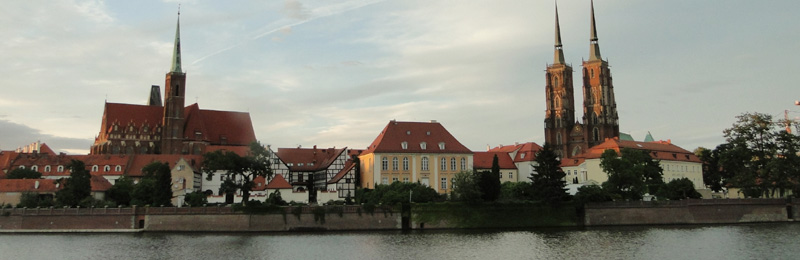 Ostrow Tumski view from Oder river