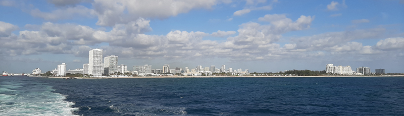 Vista de Fort Lauderdale desde el ferri