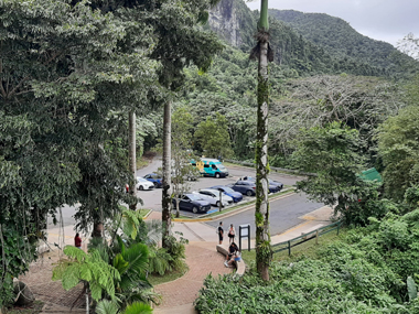 Vista del parking desde la Torre Yohaku