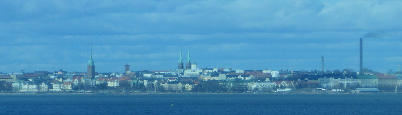 Skyline de Helsinki desde el Bltico