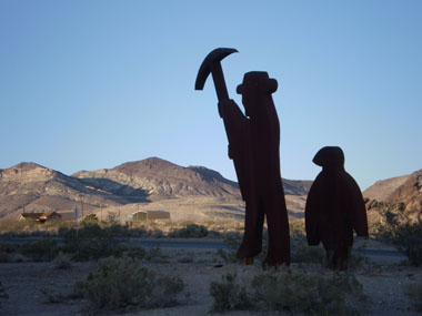 Rhyolite: Miner and penguin