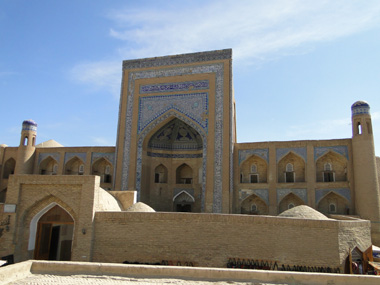 Allakuli Khan complex