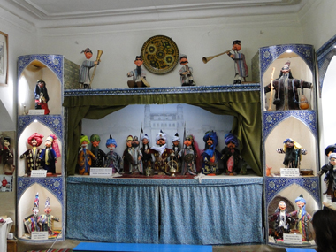 Puppet workshop in Bukhara