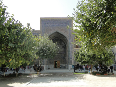 Madrasa Ulugbek en el Registn