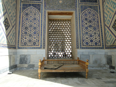 Madrasa Ulugbek en el Registn