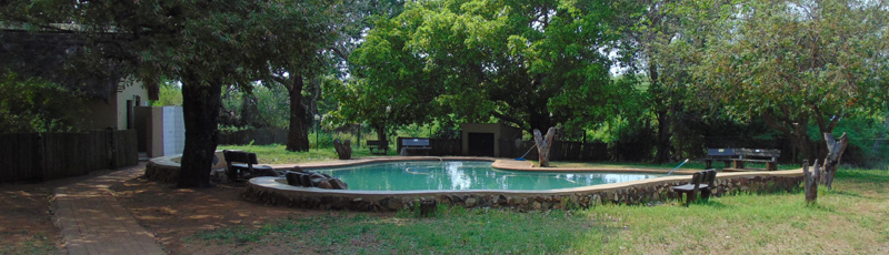 Swimming pool at Lower Sabie Camp